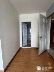 2-BR Condo at Life @ Ratchada-Suthisan near MRT Sutthisan