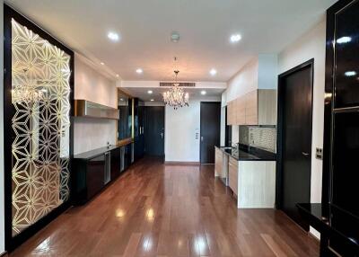 2-BR Condo at The Address Chidlom near BTS Chit Lom