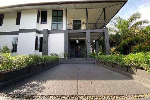 New modern colonial style house for sale in Mae Rim, Chiang Mai