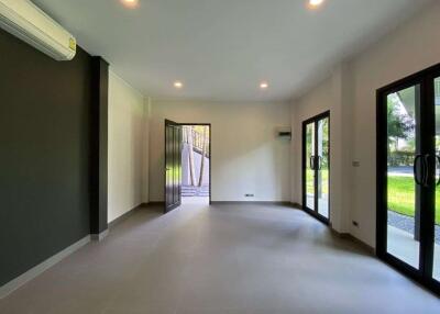 New modern colonial style house for sale in Mae Rim, Chiang Mai