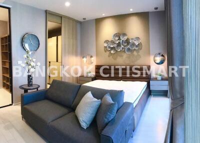 Condo at Noble Ploenchit for rent