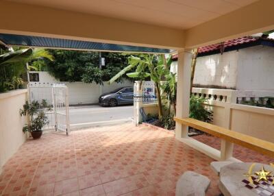 Seaview townhouse close to city center Hua Hin for sale