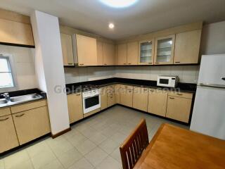 3 Bedrooms plus Study room, Apartment - Sukhumvit 31