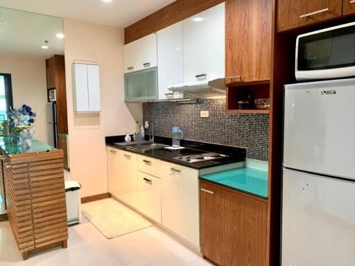 Sukhumvit Living Town 2 bedroom condo for rent