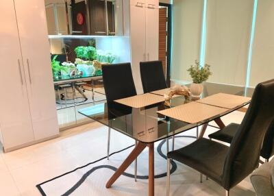 Sukhumvit Living Town 2 bedroom condo for rent