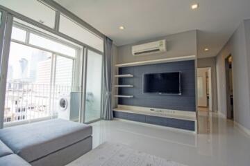 2 bedroom condo for rent at Ideo Verve Ratchaprarop