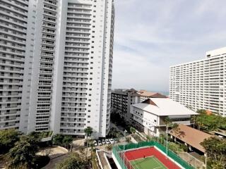 Large Studio for Rent at Jomtien Complex