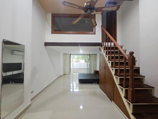 Invest in this Shop House on Tappraya Road, Pattaya—available for sale