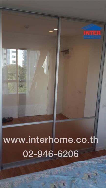 Bedroom with glass sliding doors