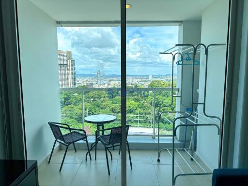 1 Bedroom Condo in The Vision Pratumnak C011835