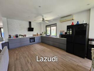 3-Bedroom House with Shared Pool for Sale near Bangrak Beach