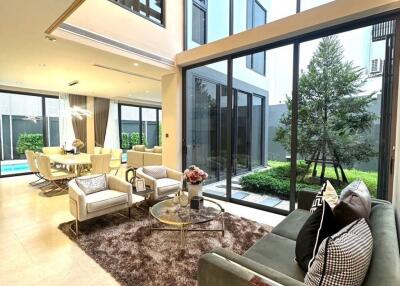 Luxury 3-Storey Detached House in Suan Luang Bangkok