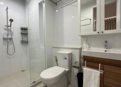 1 Bed 1 Bath 38 SQ.M at 6th Avenue Sukhumvit 15