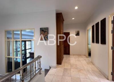 JUST IN 4 Bedroom Private pool House in Central Park 4