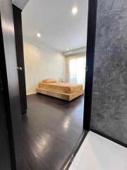 For Rent Bangkok Condo Witthayu Complex Petchaburi BTS Phloen Chit Ratchathewi