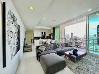 112 ตรม., 2 ห้องนอน, 2 ห้องน้ำ คอนโด ราคา ฿ 22,700,000