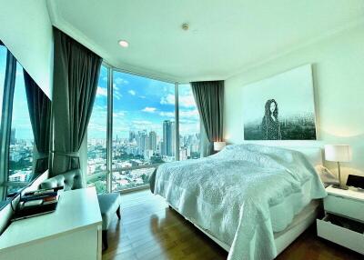 For Sale Bangkok Condo Royce Private Residences Sukhumvit 31 BTS Phrom Phong Watthana