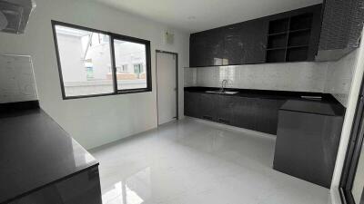 For Sale Samut Prakan Single House The City Bangna Ratwinit Bangkaew Bang Phli