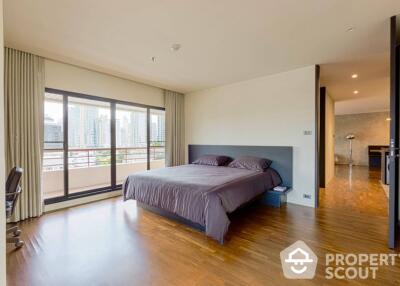 2-BR Condo at Baan Ploenchit near BTS Nana