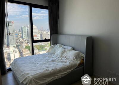 1-BR Condo at The Lofts Silom near BTS Surasak