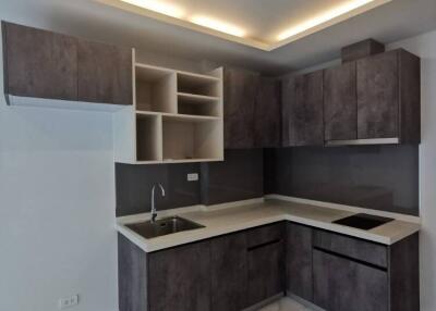 2-BR Condo at Define By Mayfair Sukhumvit 50 near BTS On Nut