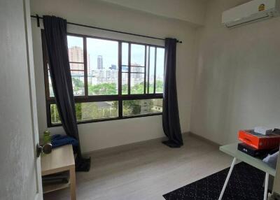 3-BR Condo at Lumpini Place Suanplu Sathorn near MRT Lumphini