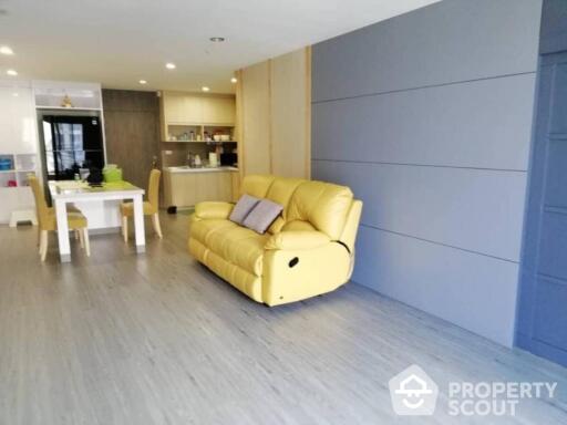 2-BR Condo at Asoke Place near MRT Sukhumvit