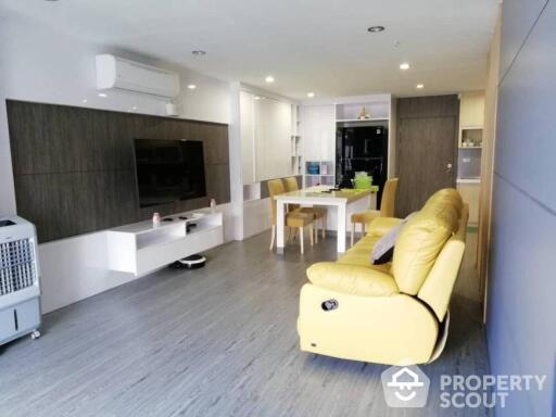 2-BR Condo at Asoke Place near MRT Sukhumvit