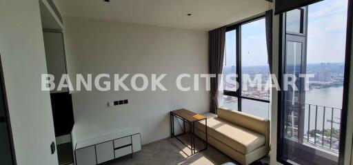 Condo at Chapter Charoennakhon - Riverside for sale