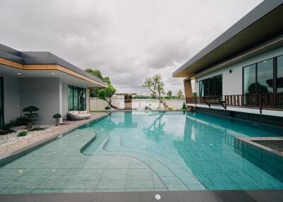 Magnificent, 6 bedroom, 7 bathroom, pool villa for sale in East Pattaya.