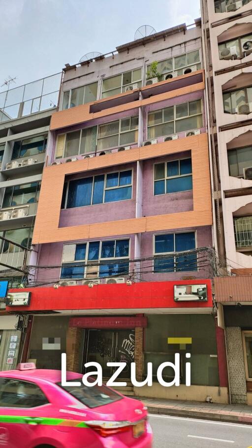 Commercial Building for rent in Silom