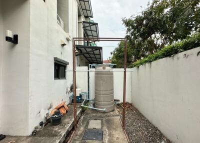 Outdoor area with water tank