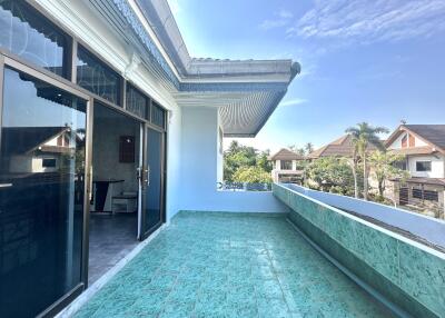 Spacious balcony with scenic view