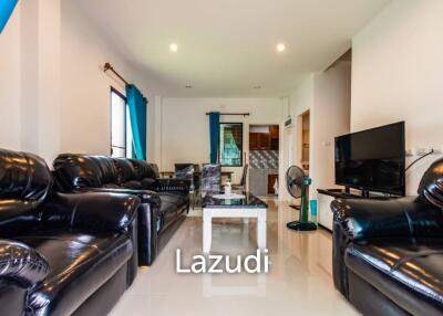 LA VALLE TOWN 3 : 3 bed two storey built-in kitchen