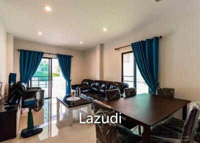 LA VALLE TOWN 3 : 3 bed two storey built-in kitchen