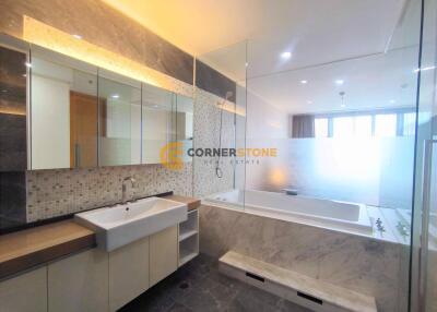 3 bedroom Condo in Northpoint Wongamat