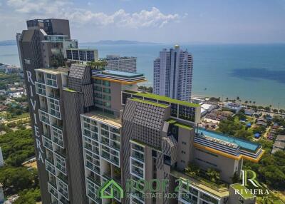 Unmissable Opportunity! New room luxury condo in the heart of Jomtien only 300 meters from the sea.