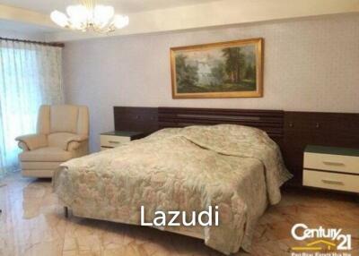 2 Bed condo at Dusit Condo