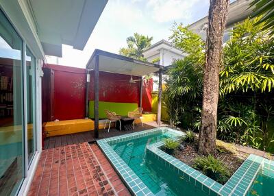 3-bedroom house with private pool for sale close to Rama 9