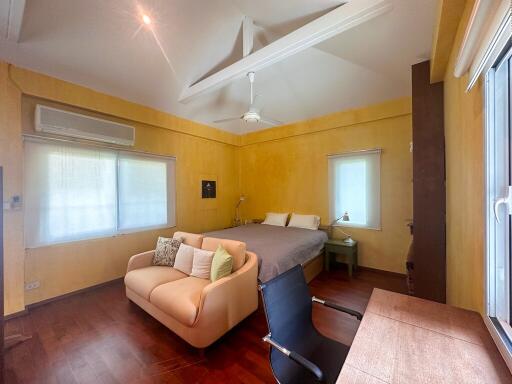 3-bedroom house with private pool for sale close to Rama 9