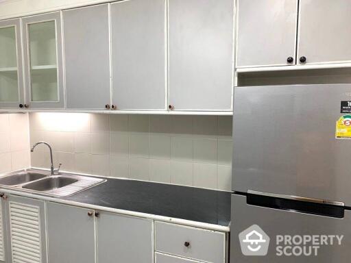 3-BR Condo at The Waterford Park Sukhumvit 53 Condominium near BTS Thong Lor