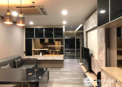 1-BR Condo at Nusa State Tower Condominium near BTS Saphan Taksin