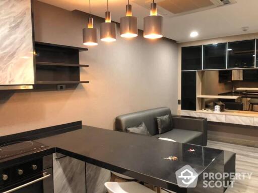 1-BR Condo at Nusa State Tower Condominium near BTS Saphan Taksin