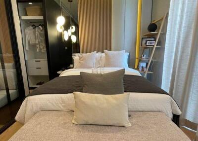 1-BR Condo at Noble Around Sukhumvit 33 near BTS Phrom Phong