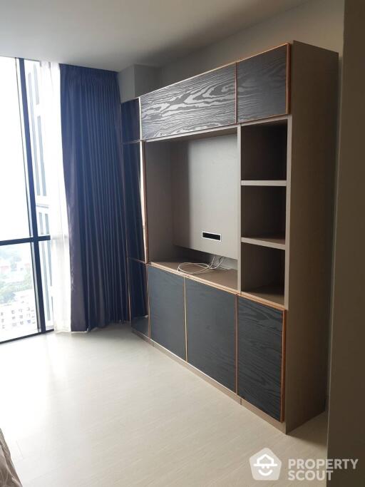 2-BR Condo at Up Ekamai near ARL Ramkhamhaeng