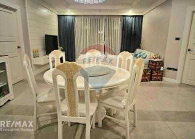 Luxurious Condo at Supalai Wellington, 18 Mins Walk to MRT Thailand Cultural Centre