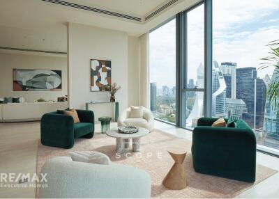 Luxurious Penthouse at Scope Langsuan - A Definition of Sophisticated Living