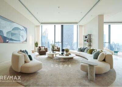 Luxurious Penthouse at Scope Langsuan - A Definition of Sophisticated Living