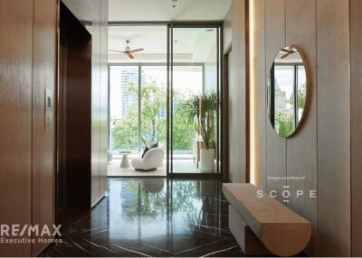 Luxurious Penthouse at Scope Langsuan - A Definition of Sophisticated Living