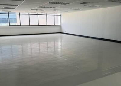 Premium Office Space for Sale in Phyathai